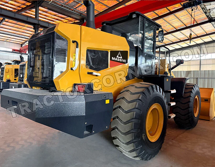 Massive 855 Wheel Loader for Sale in Ghana