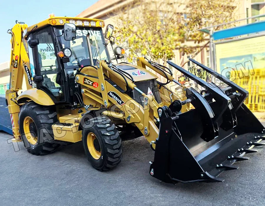 Massive 3CX Side Shift Backhoe Loader for Sale in Ghana