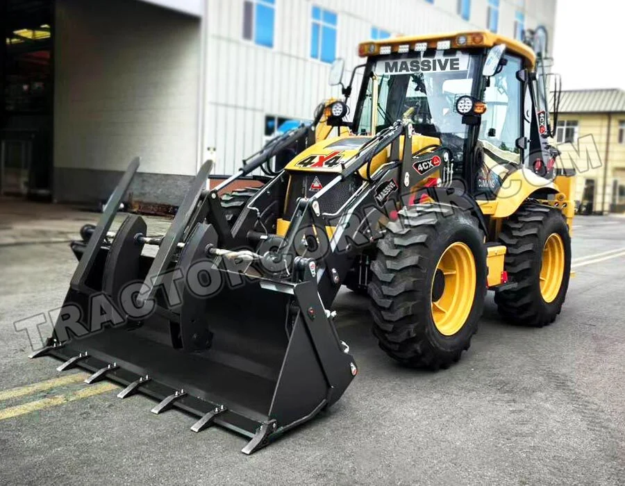 Massive 4CX Backhoe Loader for Sale in Guyana