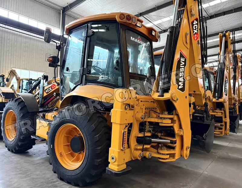 Massive 4CX Backhoe Loader for Sale in Guyana
