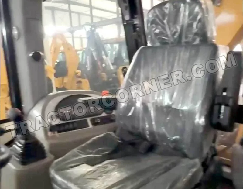 Massive 4CX Backhoe Loader for Sale in Guyana