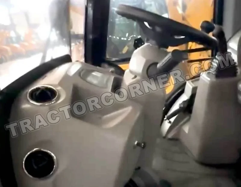 Massive 4CX Backhoe Loader for Sale in Guyana