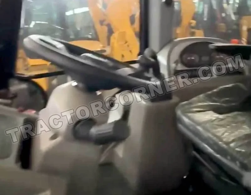 Massive 4CX Backhoe Loader for Sale in Nigeria