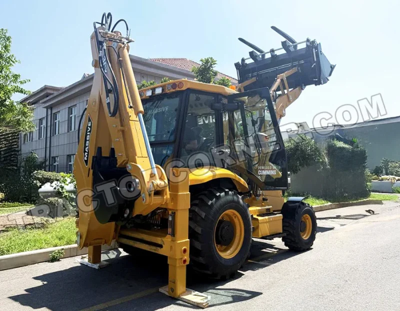 Massive 3CX Side Shift Backhoe Loader for Sale in Uganda