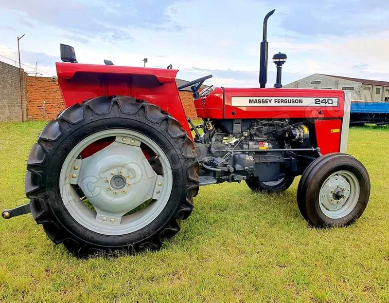 MF 240 Tractor for Sale