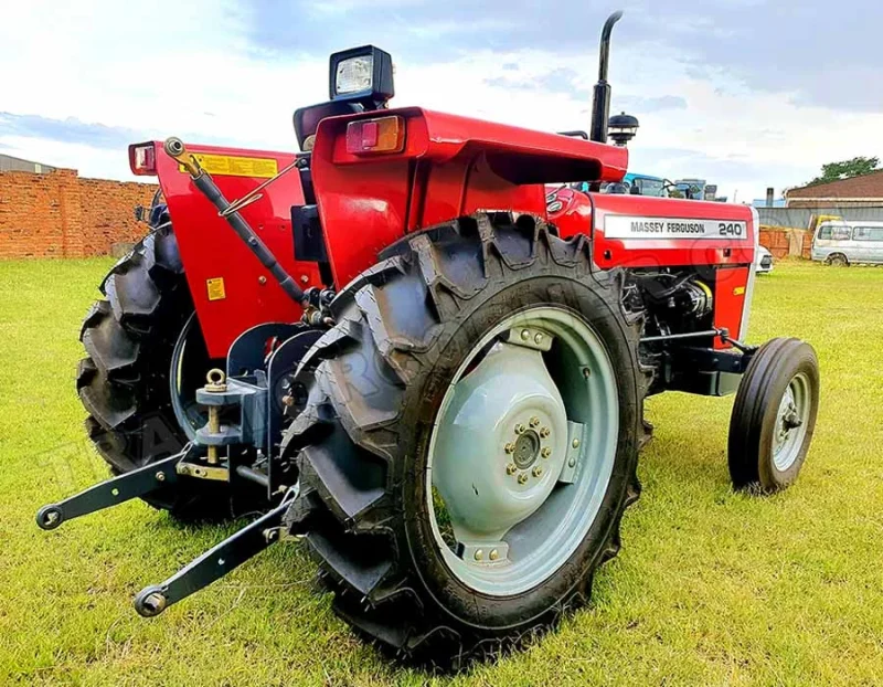 MF 240 Tractor for Sale