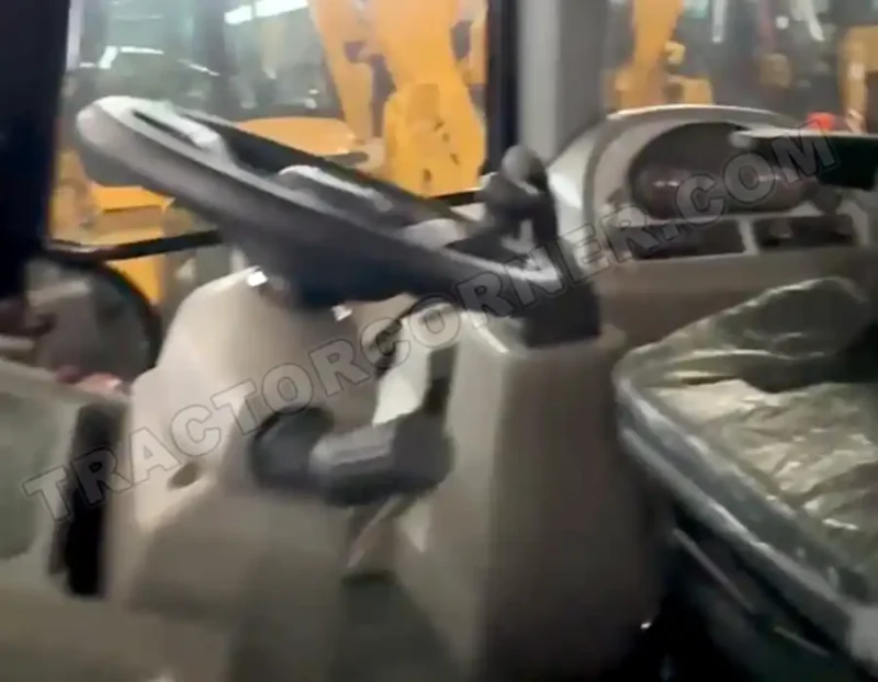 Massive 4CXG Backhoe Loader for Sale